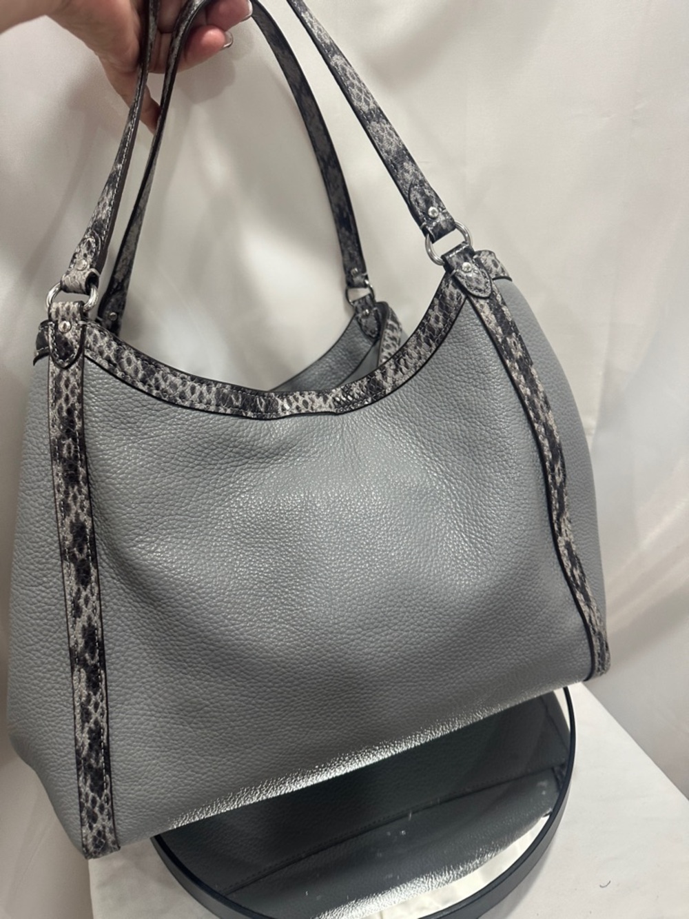 Coach Gray Pebbled Leather Shoulder Bag with Snake-Print Trim EUC - Picture 9 of 15